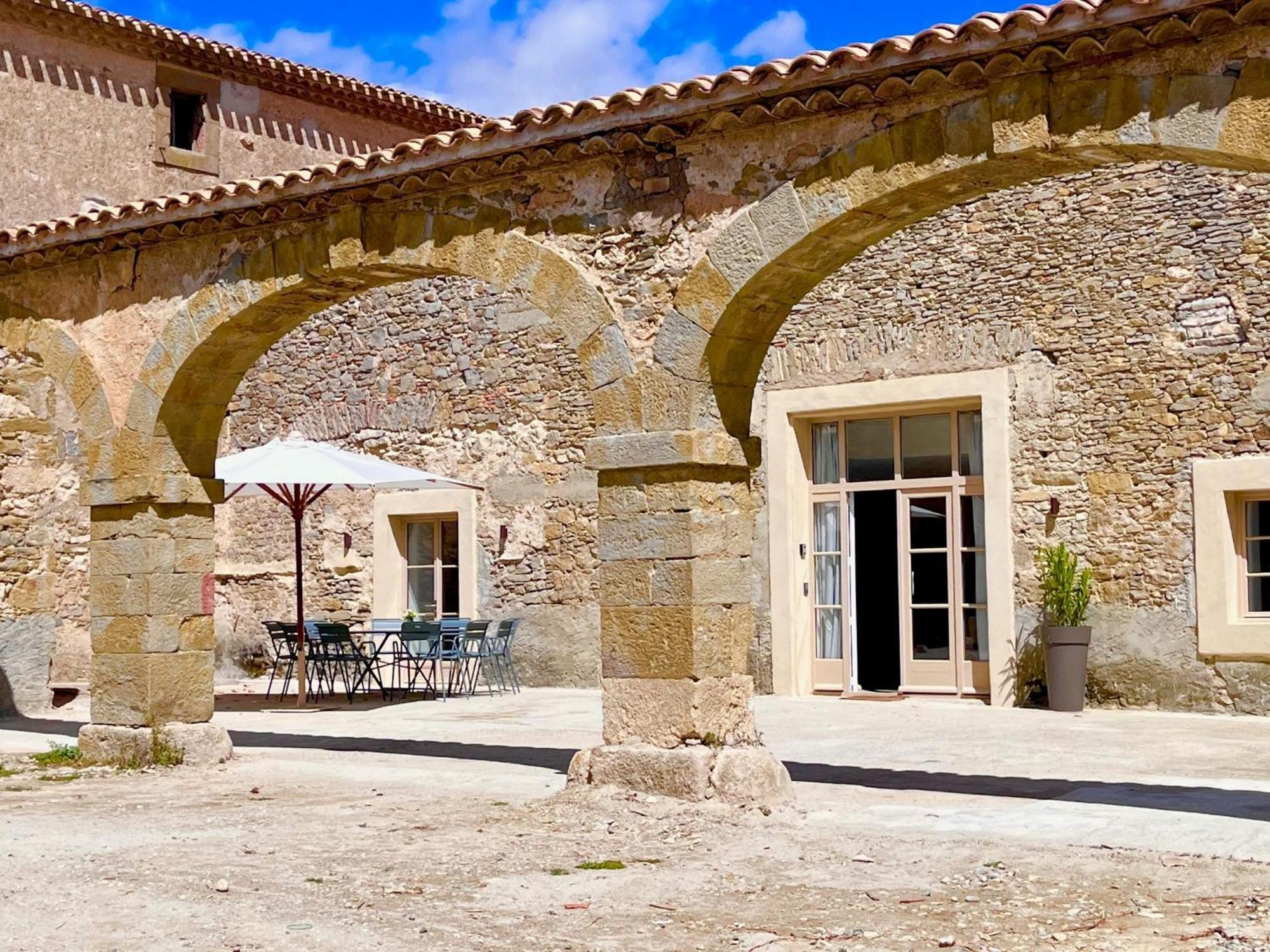 Domaine De Garille Vila Aragon Exterior foto